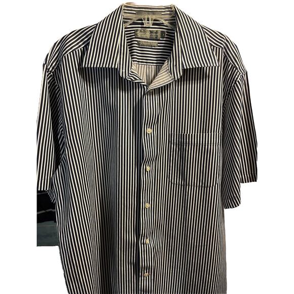 Daniel Cremieux Men's L Navy Blue Striped SS Button Down Egyptian Cotton Shirt - Picture 1 of 12